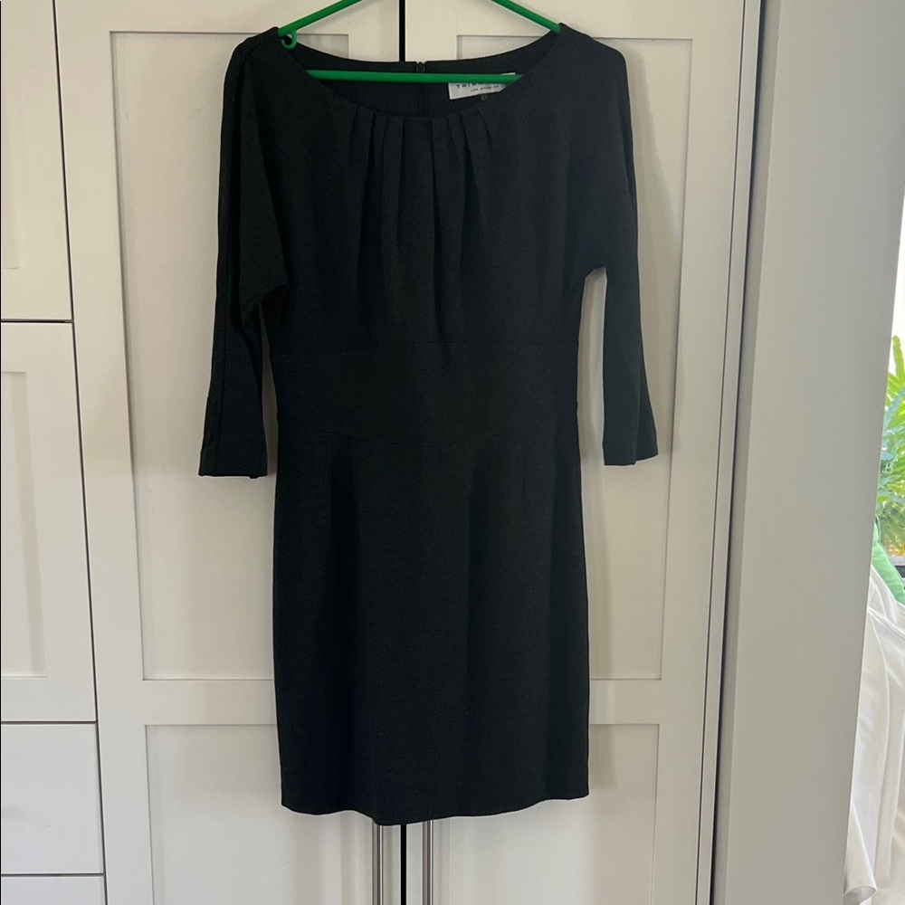 Trina Turk Black Long-Sleeve Sheath Dress